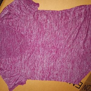 a.n.a Women's Short Sleeve Heathered Magenta Tee